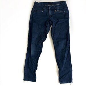 White House Black Market Dark Wash Skinny Jeans with Zipper Pocket Detail - 4R